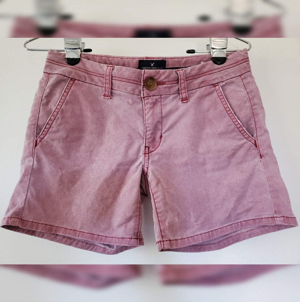 American Eagle  Midi Shorts
